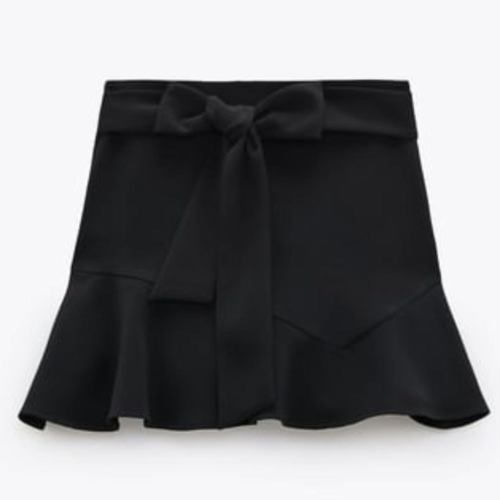 ZARA BOW TRIM SKORT BLACK - REF. 2271/583